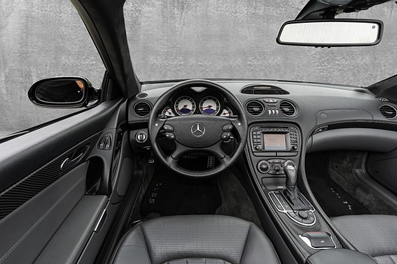 Mercedes-Benz SL55 26 of 30