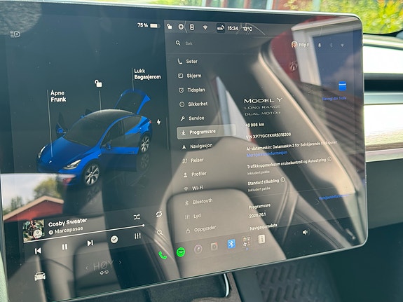 Tesla Model Y 29 of 30
