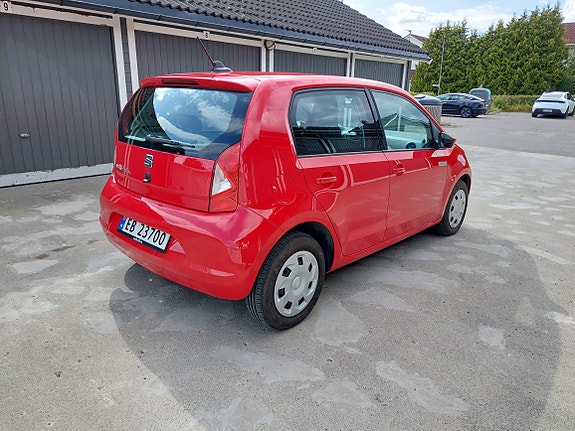 Seat Mii 2 of 7
