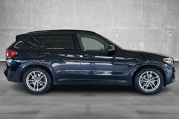BMW X3 9 of 24