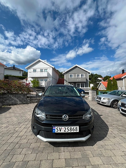 Volkswagen Polo Cross 3 of 7