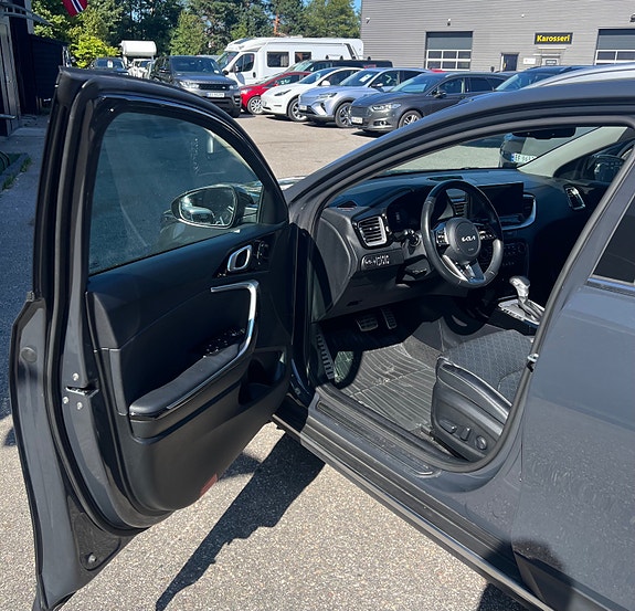 Kia XCeed 14 of 26