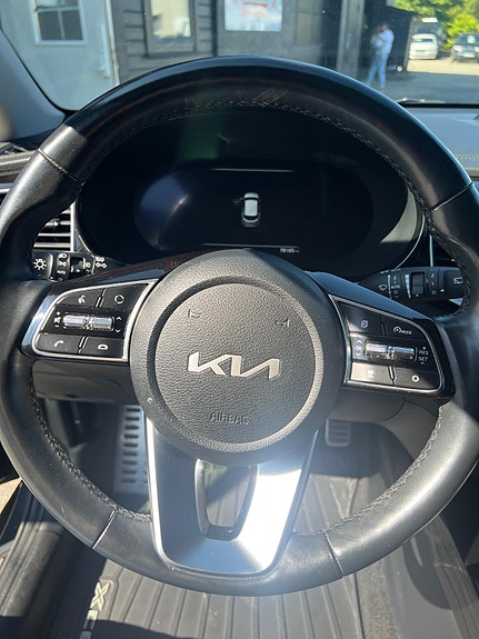 Kia XCeed 18 of 26