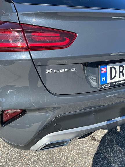 Kia XCeed 7 of 26