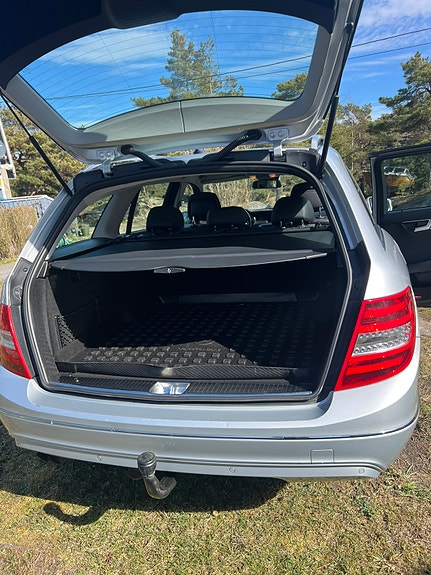 Mercedes-Benz C180 d 14 of 30