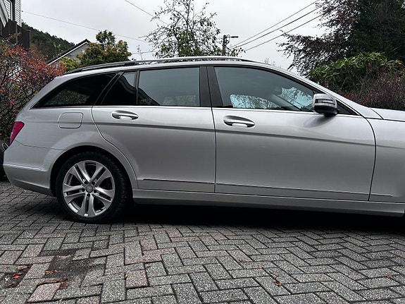 Mercedes-Benz C180 d 5 of 30