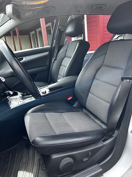 Mercedes-Benz C180 d 22 of 30