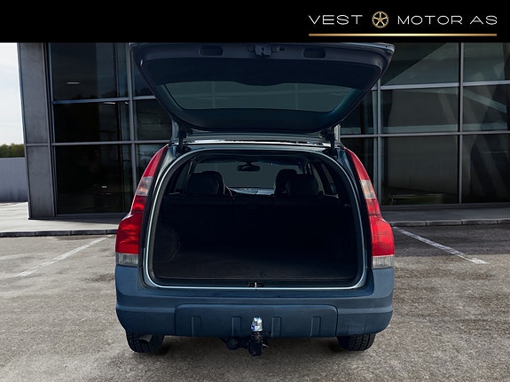 Volvo XC70 7 of 25