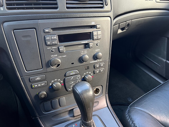 Volvo XC70 21 of 25