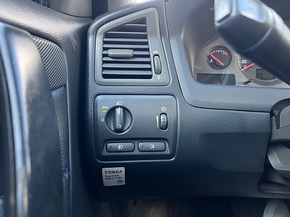 Volvo XC70 19 of 25