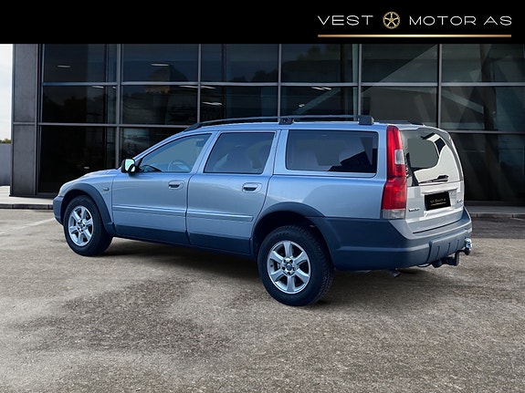 Volvo XC70 5 of 25