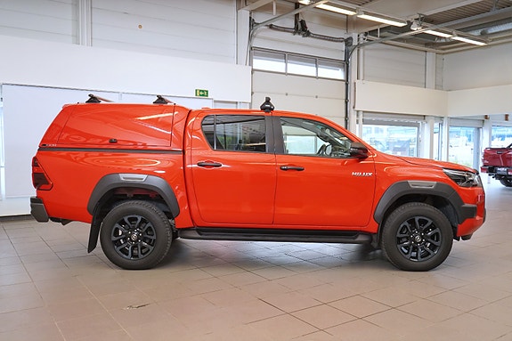 Toyota HiLux 5 of 30