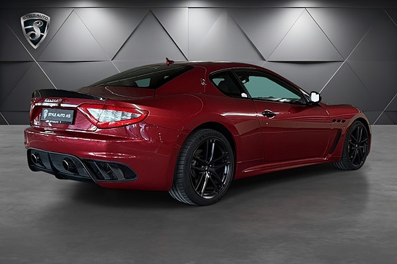 Maserati GranTurismo 5 of 21