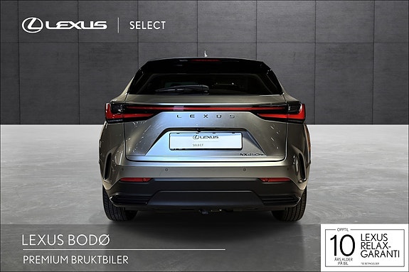 Lexus NX450h 4 of 19