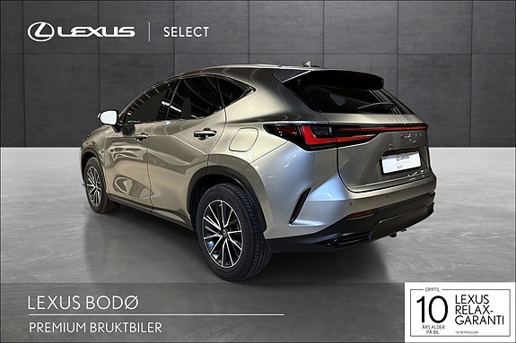 Lexus NX450h 3 of 19