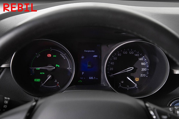 Toyota C-HR 13 of 24