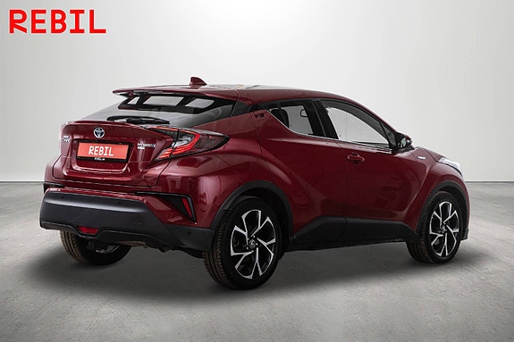 Toyota C-HR 7 of 24