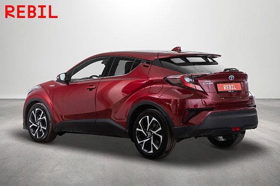 Toyota C-HR 5 of 24