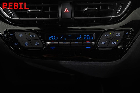 Toyota C-HR 19 of 24