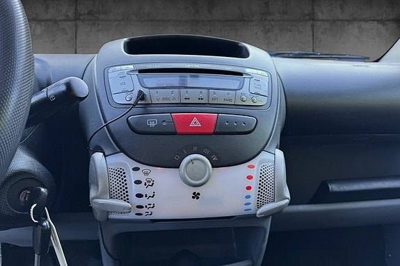Toyota Aygo 10 of 11