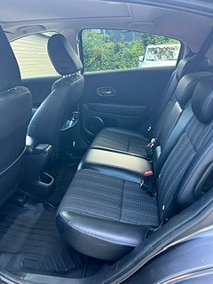 Honda HR-V 9 of 20