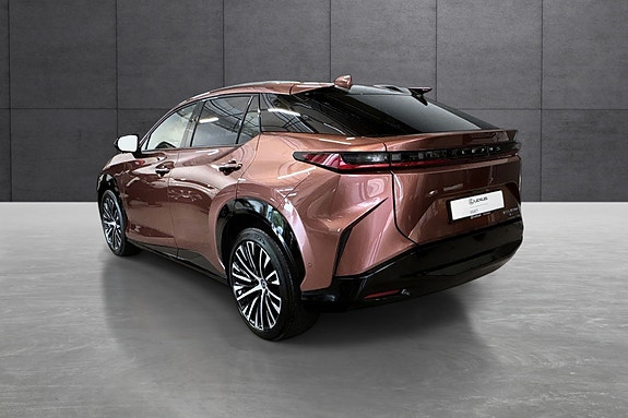 Lexus RZ450e 3 of 29