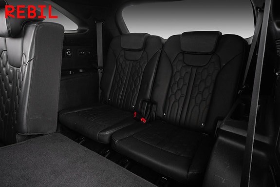 Kia Sorento 11 of 30