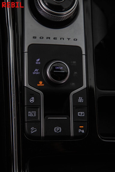 Kia Sorento 21 of 30
