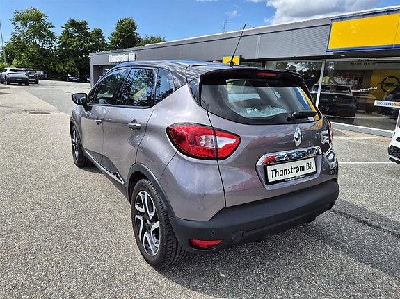 Renault Captur 8 of 26