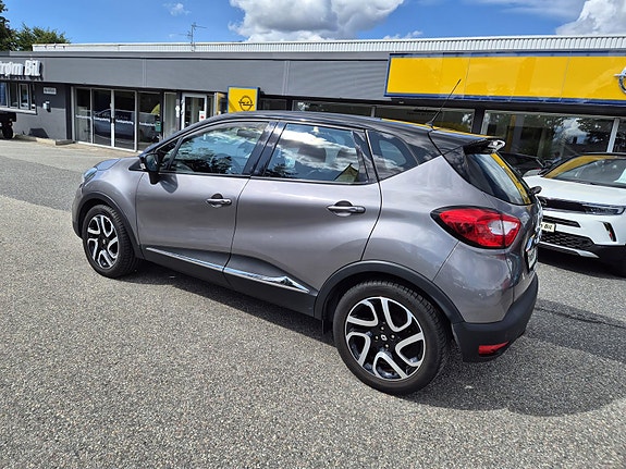 Renault Captur 5 of 26