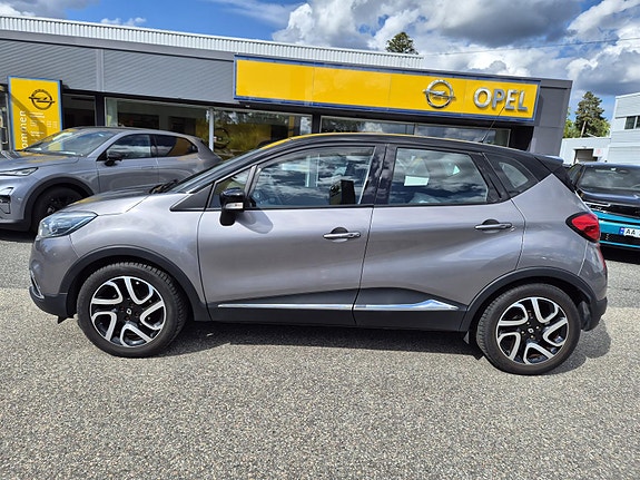 Renault Captur 2 of 26