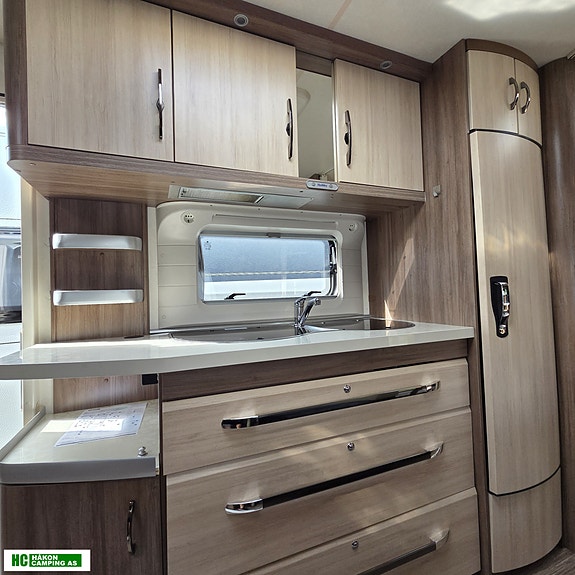 Hobby 545 KMF de luxe m/3 køyer 6 of 18