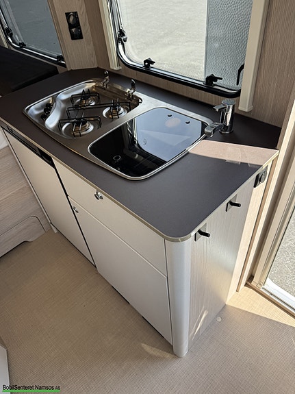 Bürstner  Premio Life 430 TS 12 of 15