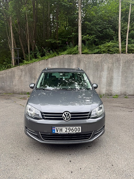 Volkswagen Sharan 3 of 16