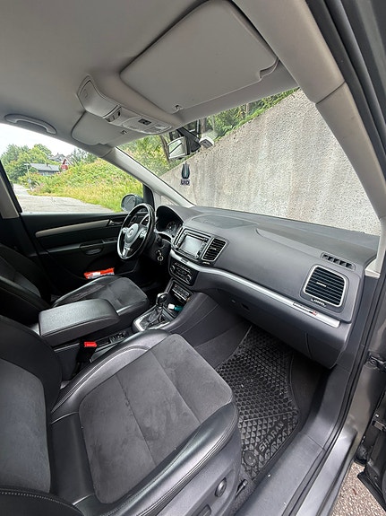 Volkswagen Sharan 10 of 16