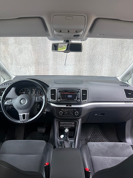 Volkswagen Sharan 13 of 16