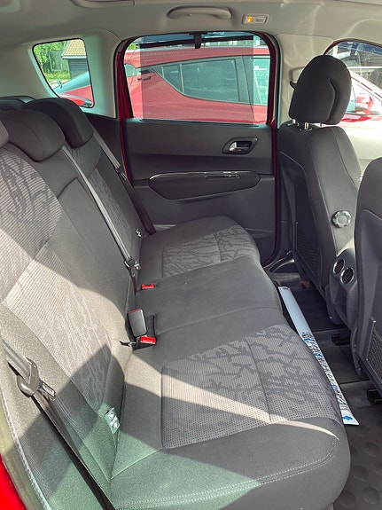 Peugeot 3008 21 of 30