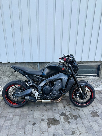 Yamaha MT-09 6 of 24
