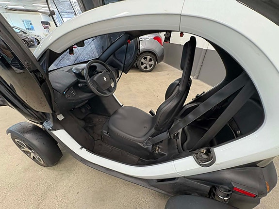 Renault Twizy 9 of 15