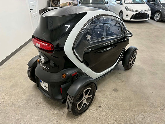 Renault Twizy 7 of 15