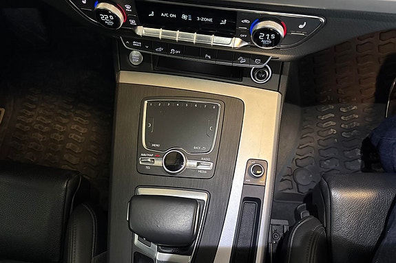 Audi Q5 19 of 27