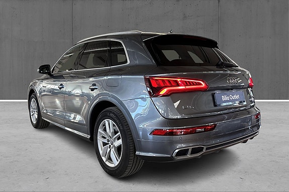 Audi Q5 6 of 27