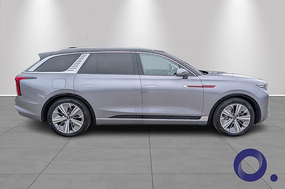 Hongqi E-HS9 8 of 25