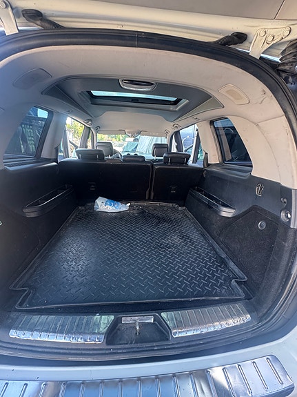 Mercedes-Benz GL420 27 of 30