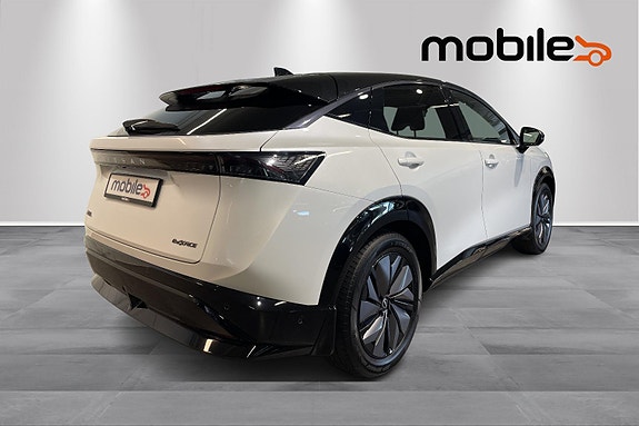 Nissan Ariya 3 of 28