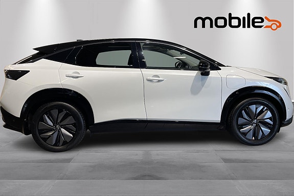 Nissan Ariya 2 of 28