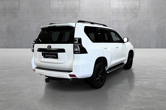 Toyota Land Cruiser 5 of 30