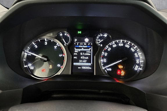 Toyota Land Cruiser 24 of 30