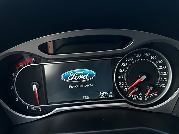 Ford Mondeo 10 of 12