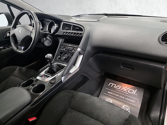 Peugeot 3008 12 of 30